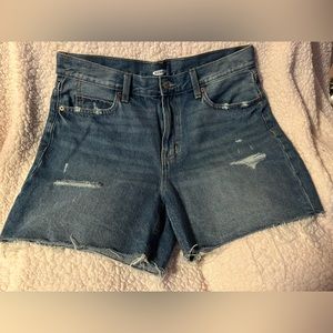 Old Navy Women’s Jean Shorts. Size 12. NWT.